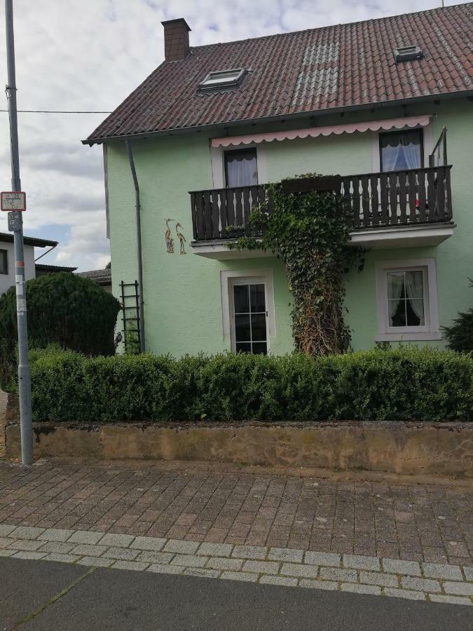 Appartement Eifel Im Haus Sybille Кельберг Экстерьер фото